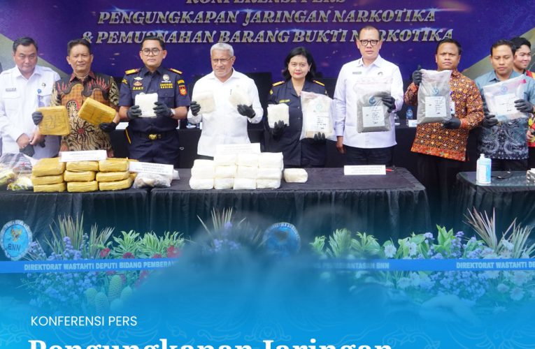 Konferensi Pers Pengungkapan Jaringan dan Pemusnahan Barang Bukti Narkotika