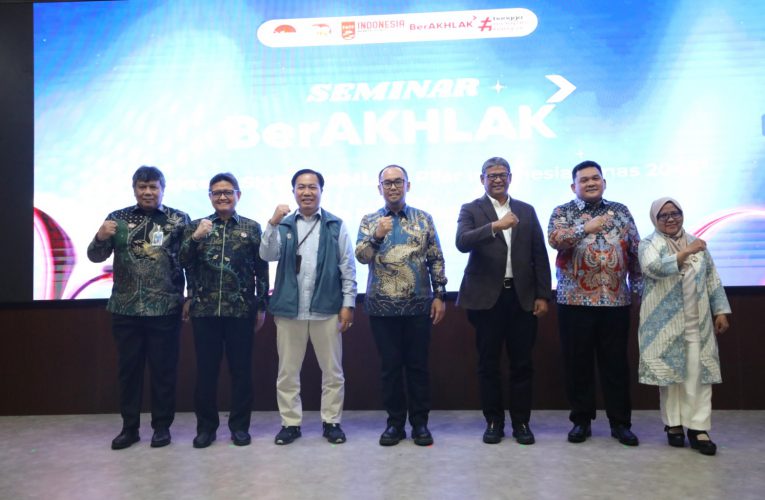 Transformasi Melayani Negeri: Jurus Baru Mencetak Birokrasi Adaptif dan Profesional